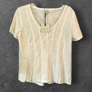 New Cream Short Sleeve Top #whitetops
